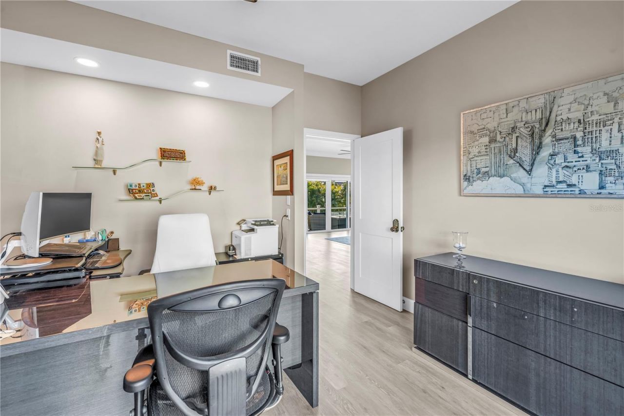 289 8th Avenue N, Tierra Verde, FL 33715 Photo