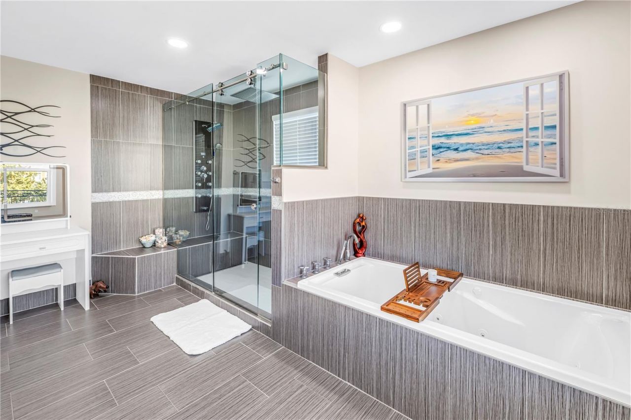 289 8th Avenue N, Tierra Verde, FL 33715 Photo