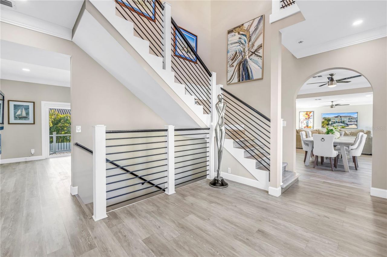 289 8th Avenue N, Tierra Verde, FL 33715 Photo