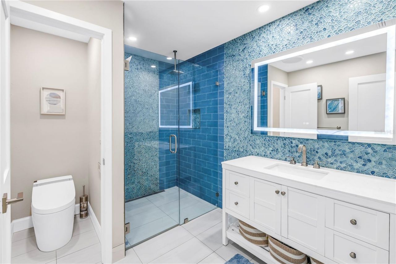 289 8th Avenue N, Tierra Verde, FL 33715 Photo