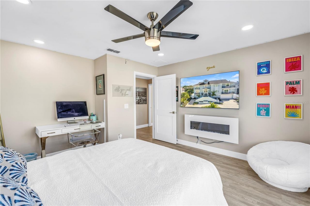 289 8th Avenue N, Tierra Verde, FL 33715 Photo