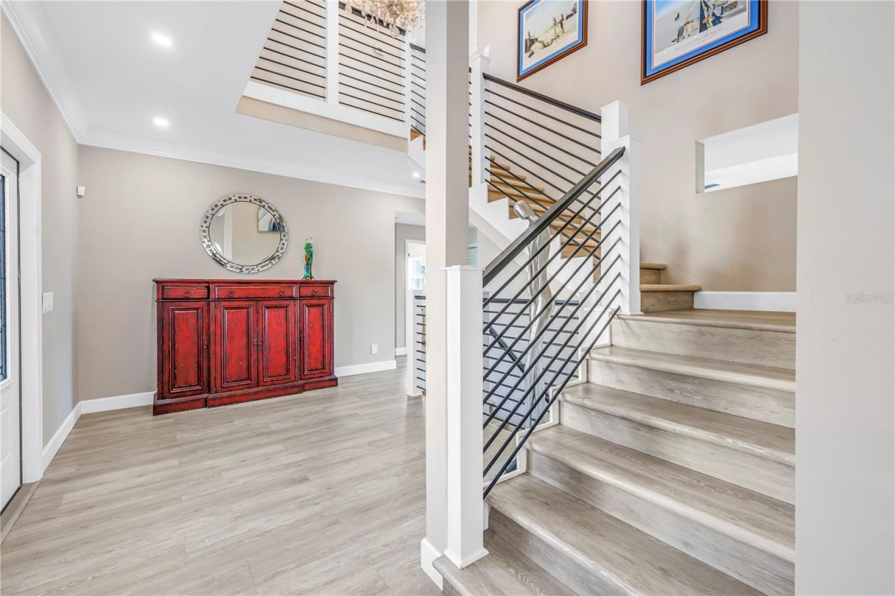 289 8th Avenue N, Tierra Verde, FL 33715 Photo