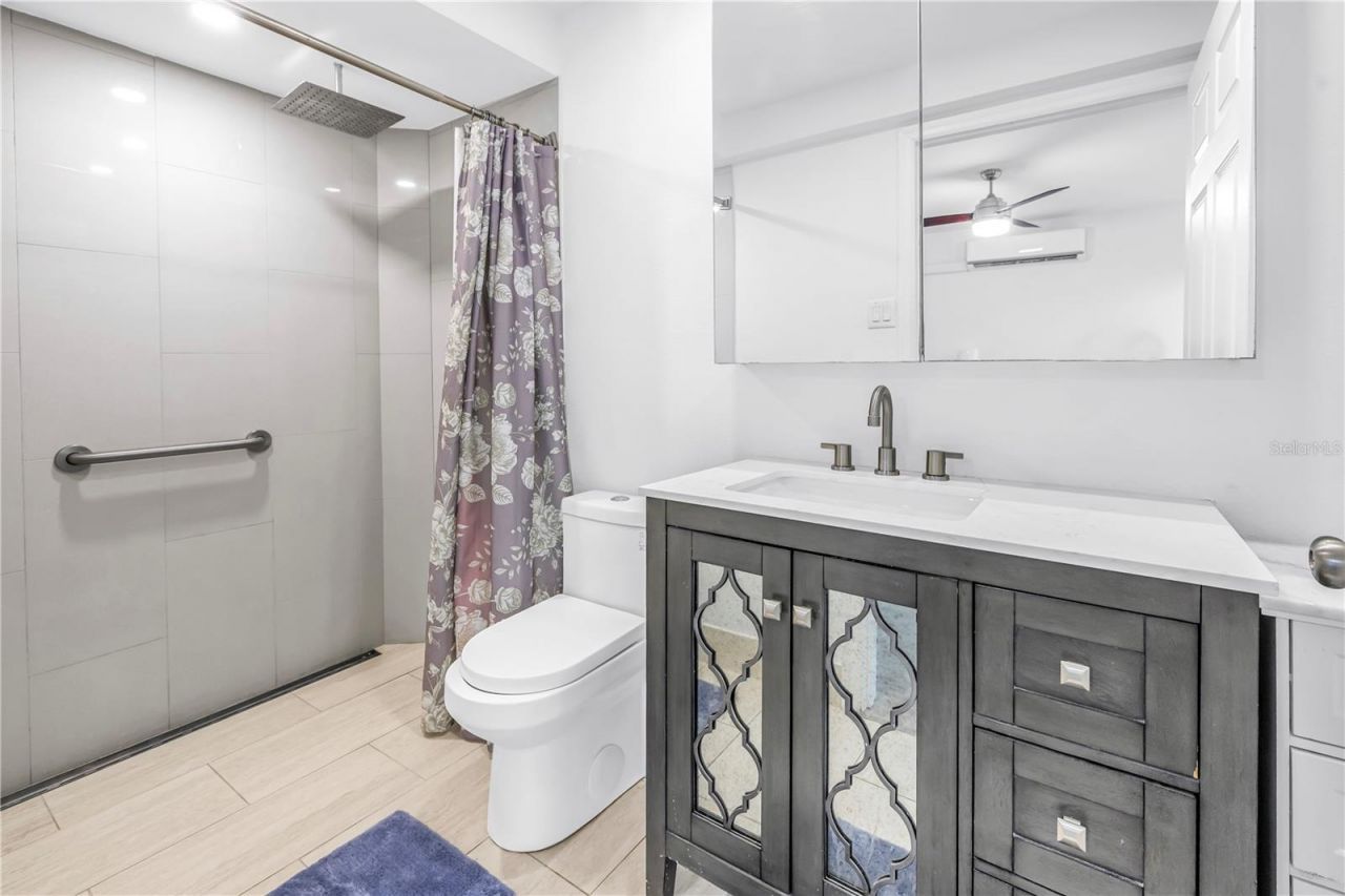 289 8th Avenue N, Tierra Verde, FL 33715 Photo