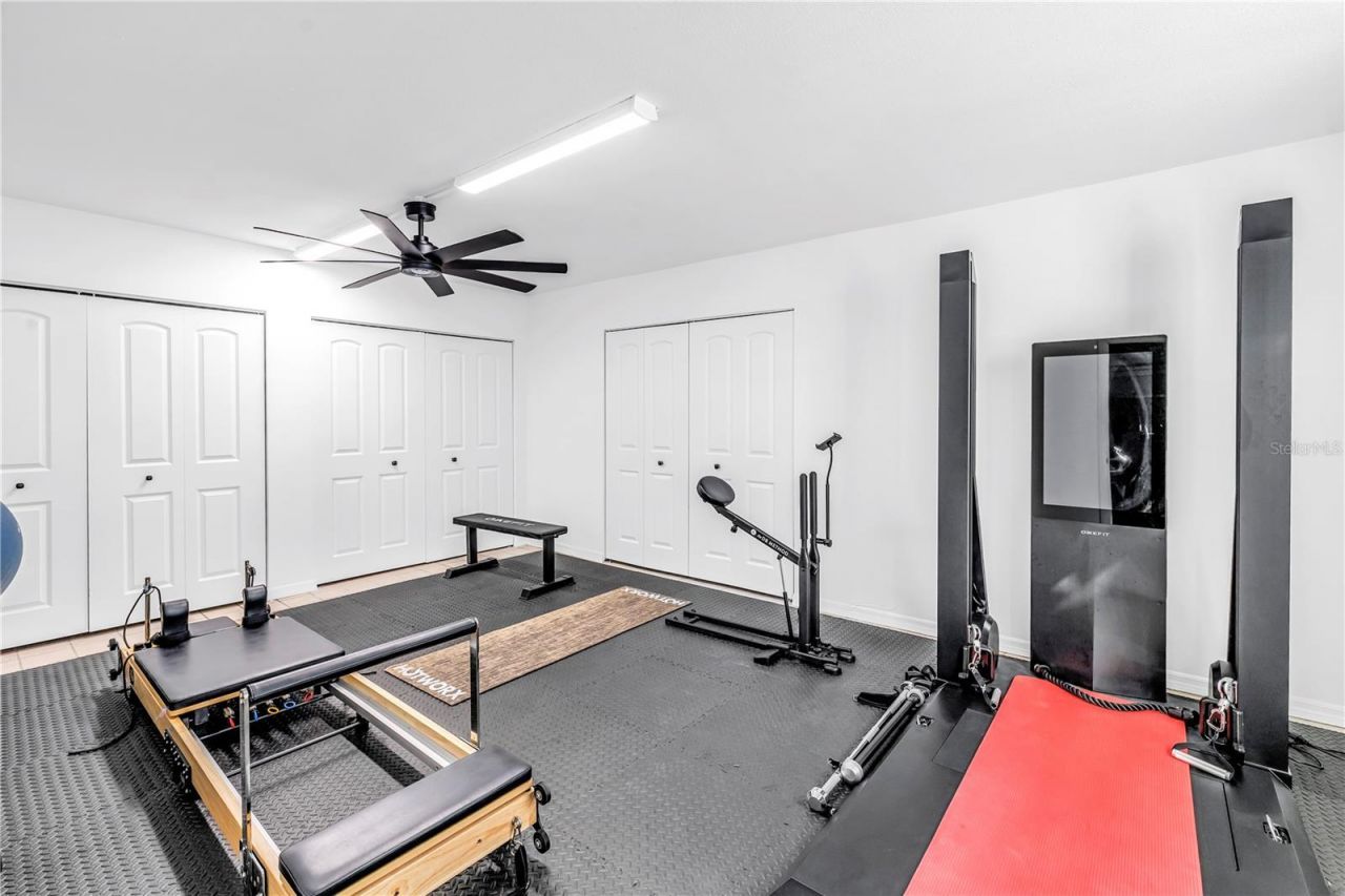 289 8th Avenue N, Tierra Verde, FL 33715 Photo