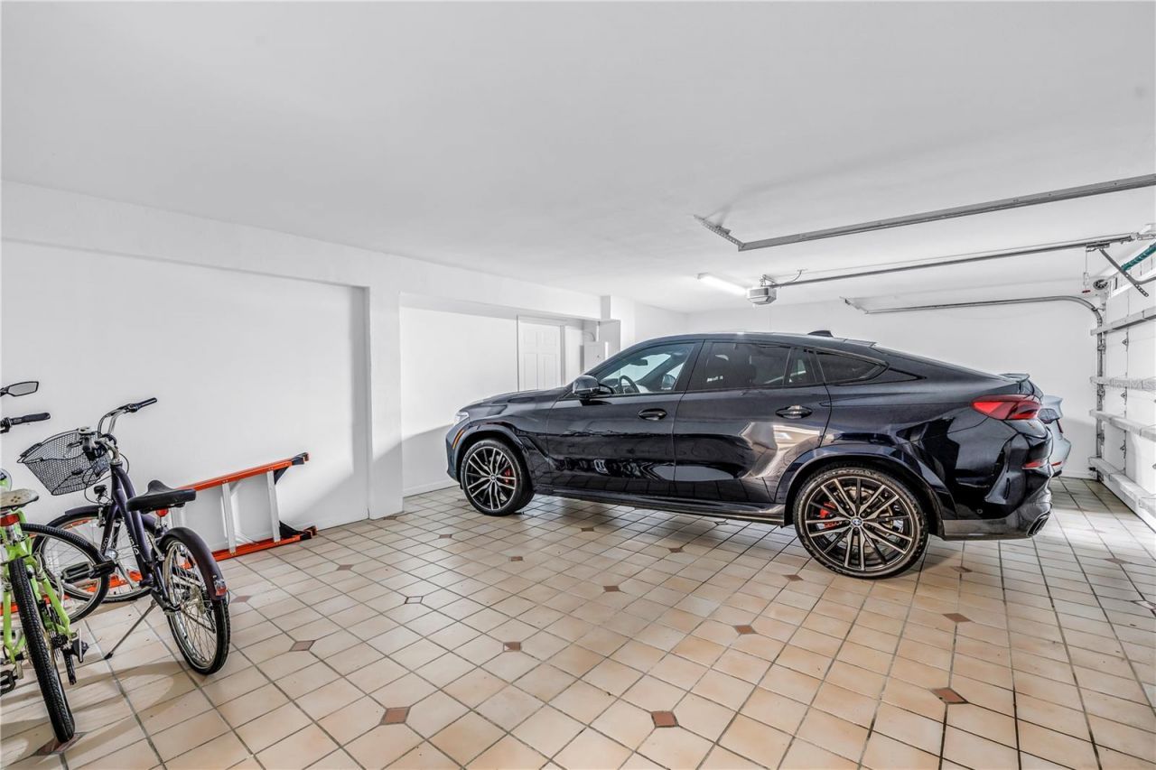 289 8th Avenue N, Tierra Verde, FL 33715 Photo