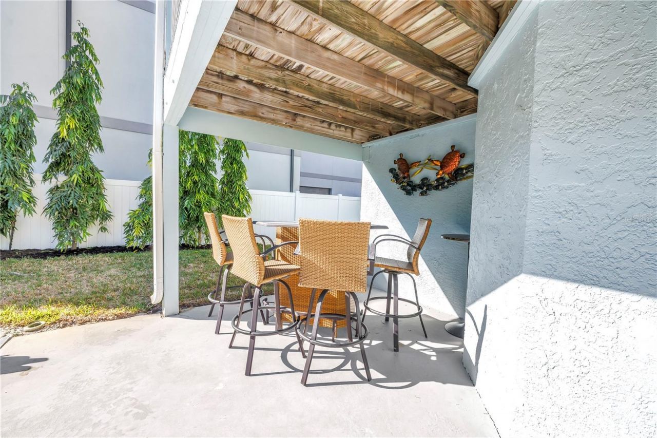 289 8th Avenue N, Tierra Verde, FL 33715 Photo