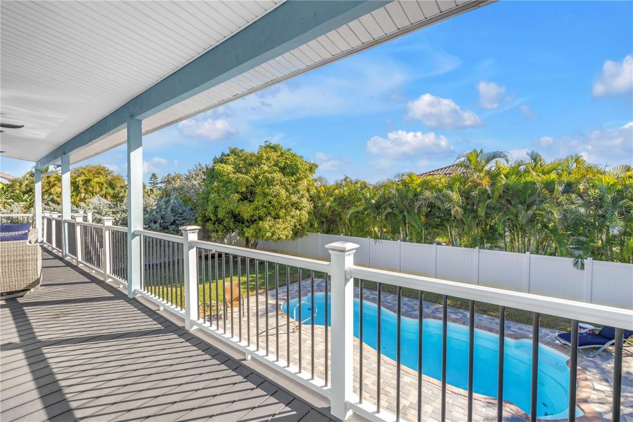 289 8th Avenue N, Tierra Verde, FL 33715 Photo