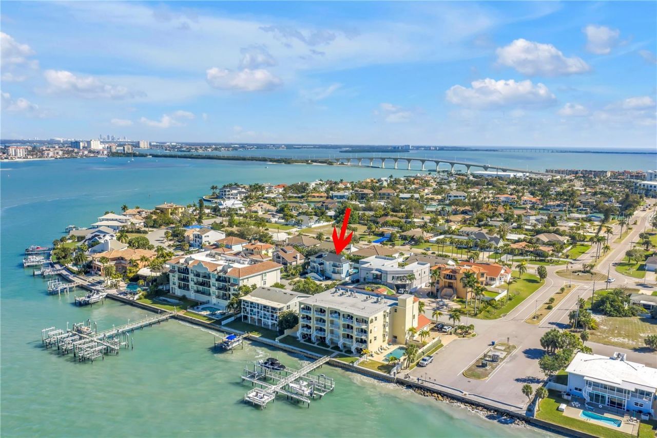 289 8th Avenue N, Tierra Verde, FL 33715 Photo