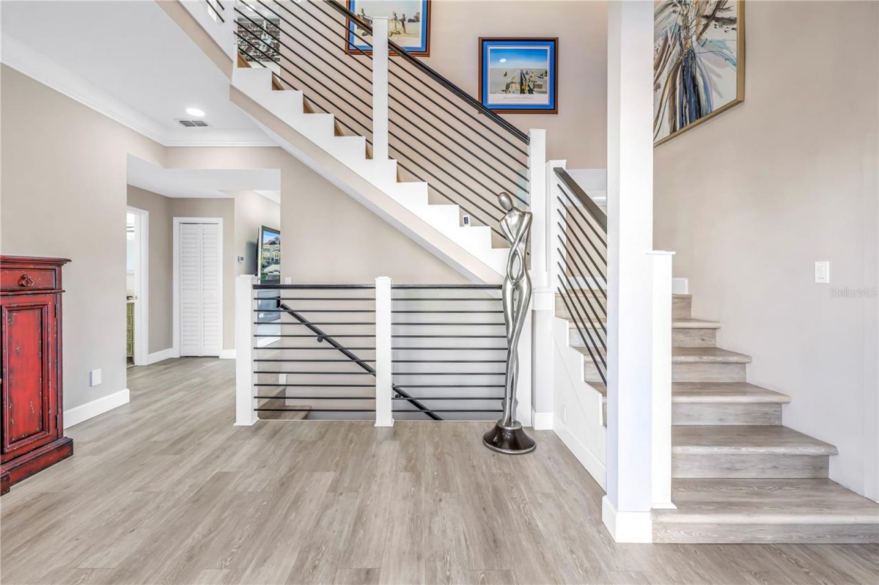289 8th Avenue N, Tierra Verde, FL 33715 Photo
