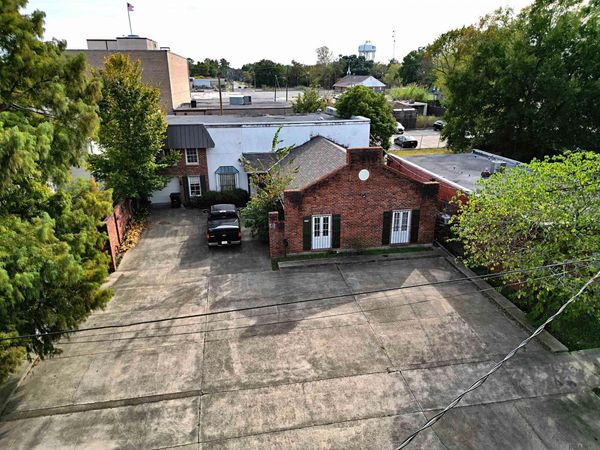 1750 Laurel St, Baton Rouge, LA 70802