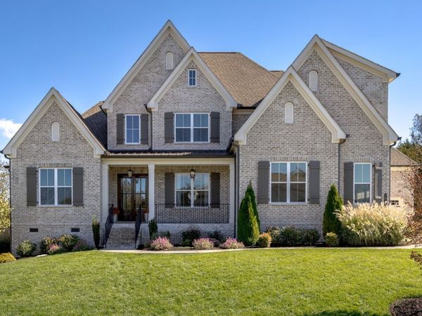 1012 Sinatra Dr , Nolensville, TN 37135