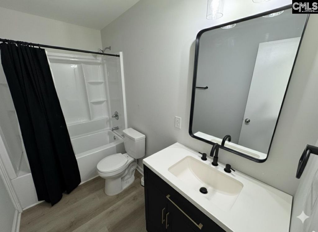 1071 Elgin Road Photo 22