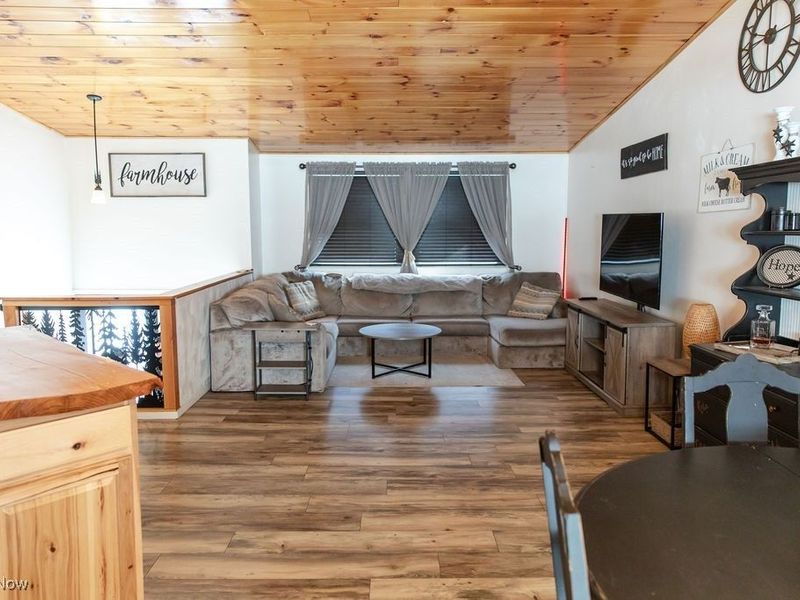 602 W Fernwood Avenue, Toronto, OH 43964 Photo 4