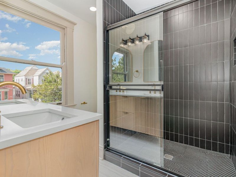 2038 Greenup Street, Covington, KY 41014 Photo 15