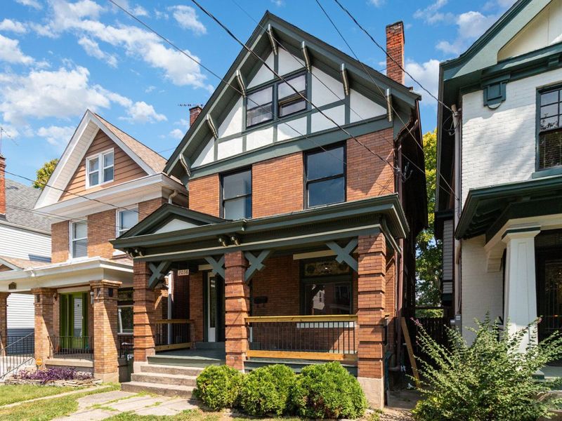 2038 Greenup Street, Covington, KY 41014 Photo 2