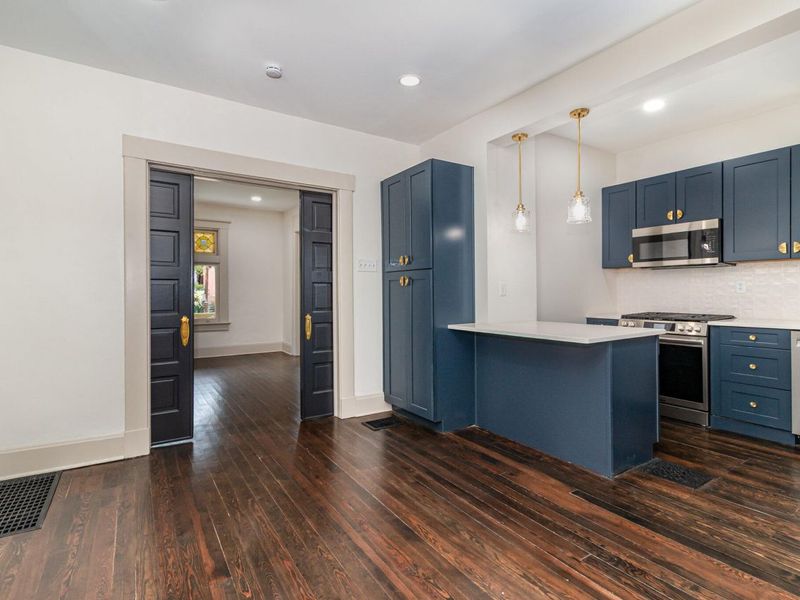 2038 Greenup Street, Covington, KY 41014 Photo 8