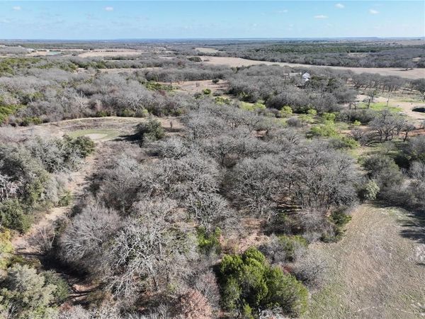 1705B County Road 122 , Hico, TX 76457