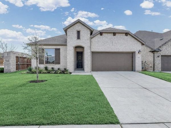 2160 Clear Water Way, Royse City, TX 75189