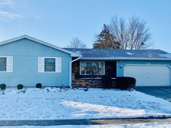 1116 Carrie Avenue, Rochelle, IL 61068