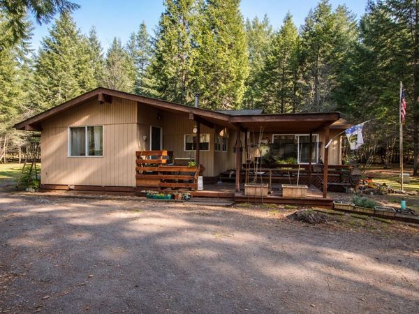 1954 Yeust Road, Azalea, OR 97410