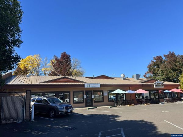 370 SW Western Bl, Corvallis, OR 97333