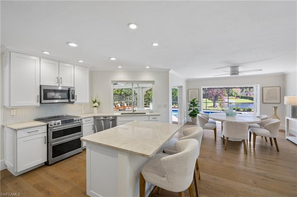 4916 Crayton Rd, Naples, FL 34103 Photo