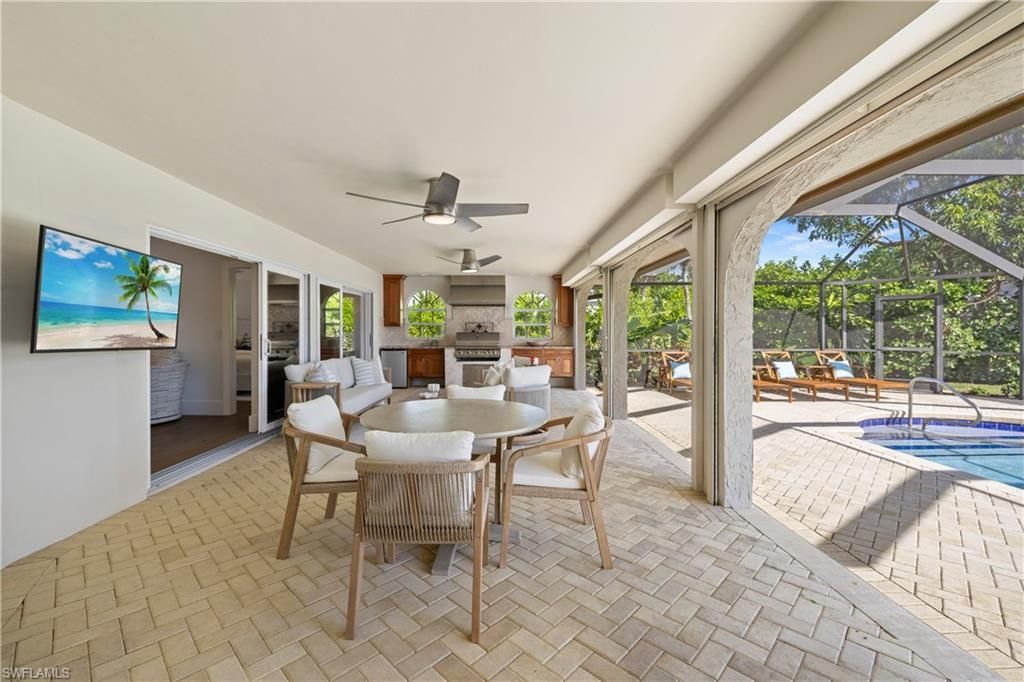 4916 Crayton Rd, Naples, FL 34103 Photo