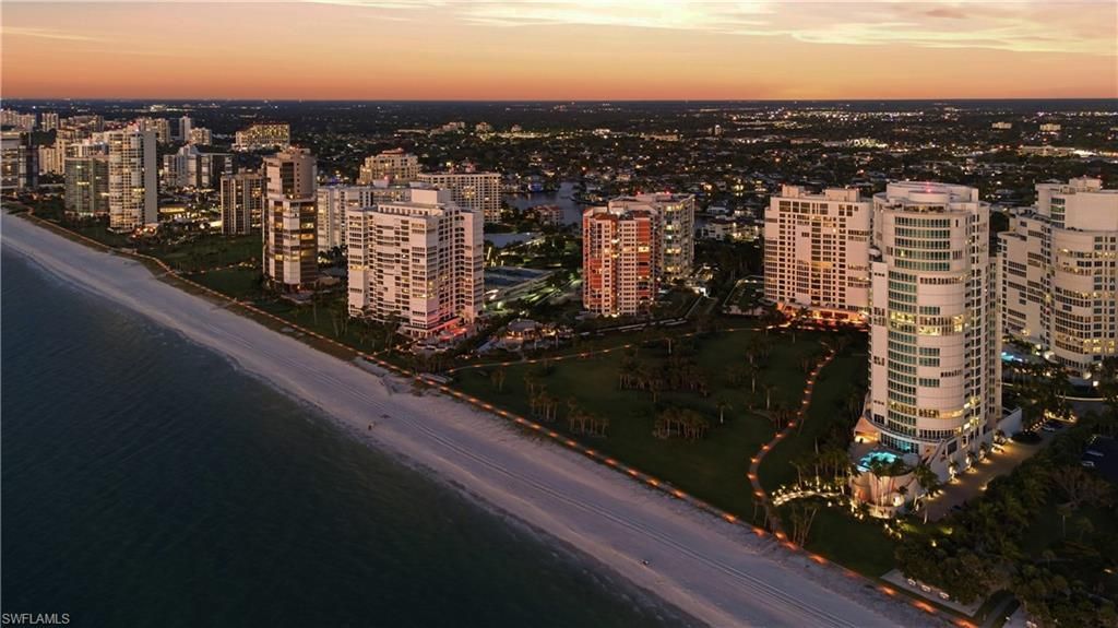 4916 Crayton Rd, Naples, FL 34103 Photo