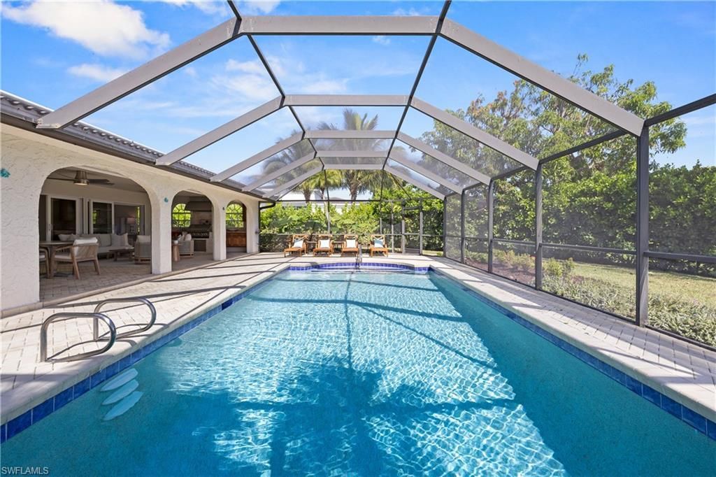 4916 Crayton Rd, Naples, FL 34103 Photo