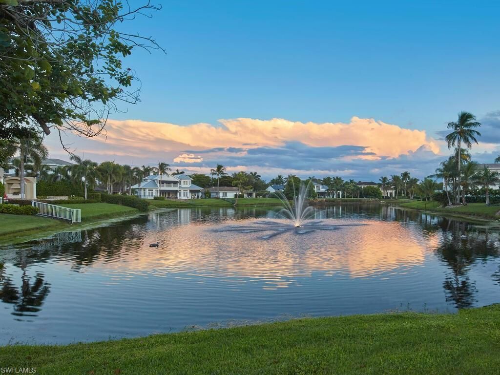 4916 Crayton Rd, Naples, FL 34103 Photo