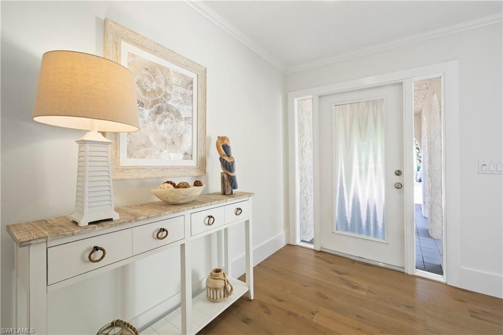 4916 Crayton Rd, Naples, FL 34103 Photo