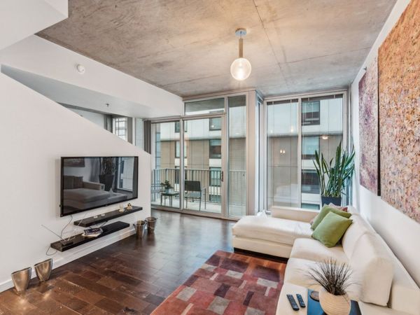 301 Demonbreun St , Unit 1015, Nashville, TN 37201