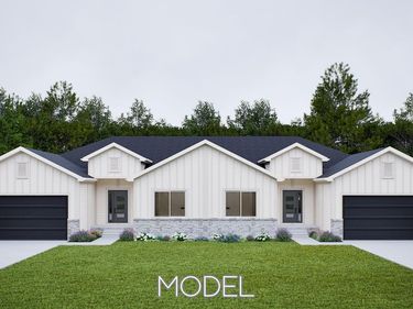 21214 Camden Avenue, Elkhorn, NE 68022