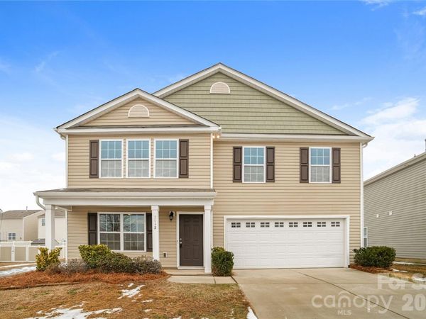 3012 Sweet Apple Drive , Dallas, NC 28034