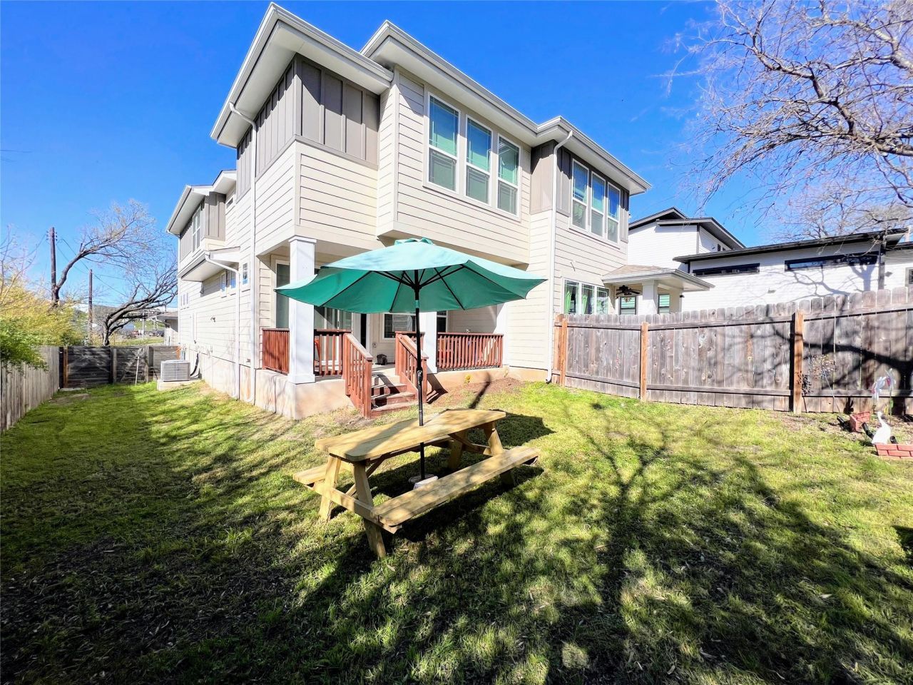 807 E 16th St, Unit B, Austin, TX 78702 Main Photo