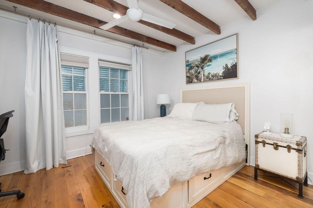 381 Sumter Street Photo 18