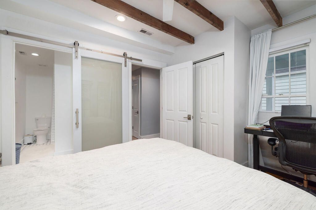 381 Sumter Street Photo 19