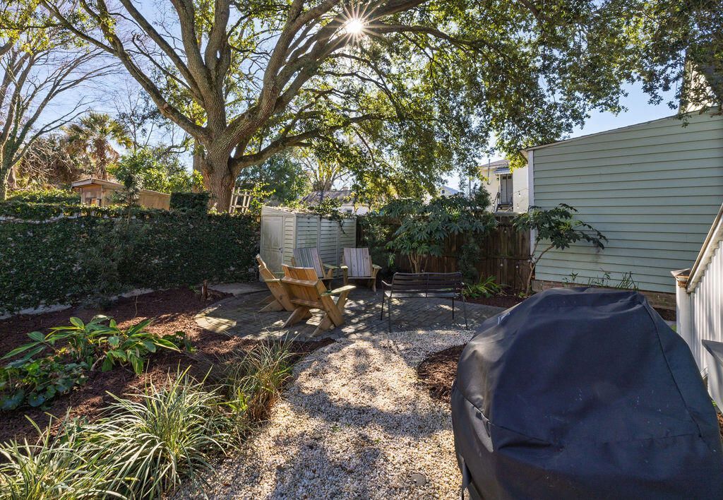 381 Sumter Street Photo 27