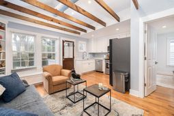 381 Sumter Street photo 4