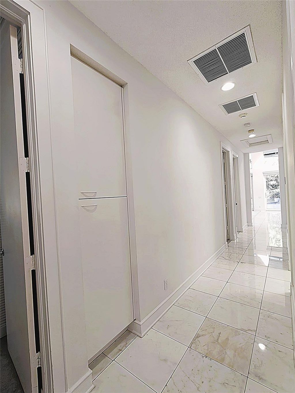 2939 Paddock Lane, Weston, FL 33331 Photo