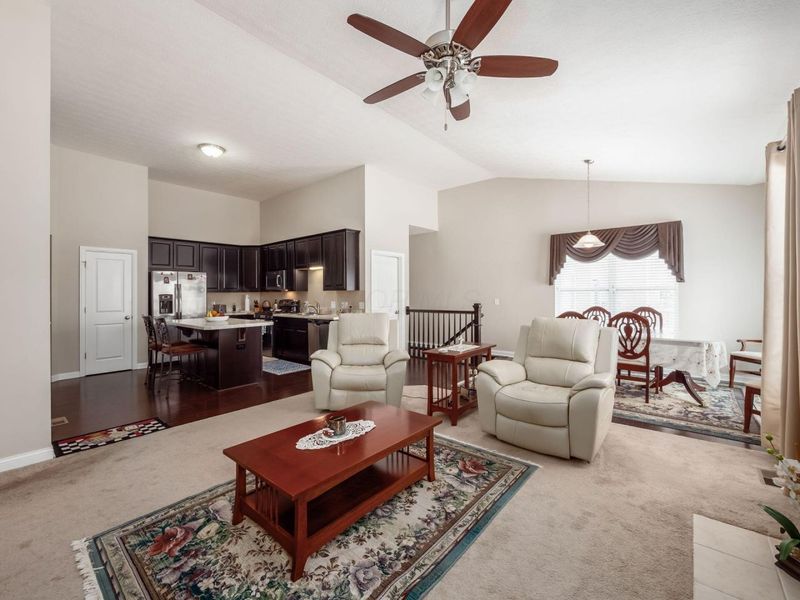 8674 Aconite Drive, Unit 460, Blacklick, OH 43004 Photo 13