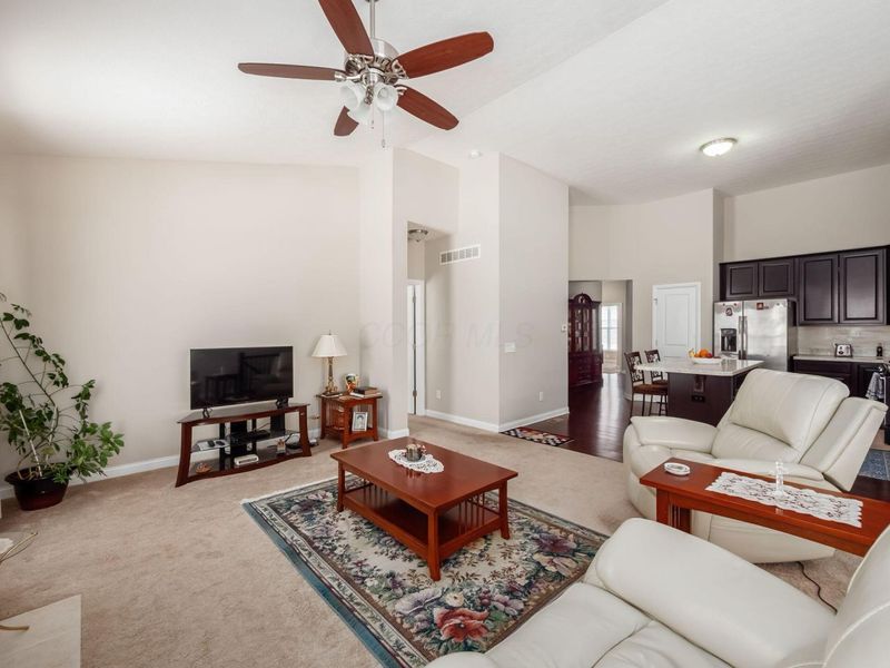 8674 Aconite Drive, Unit 460, Blacklick, OH 43004 Photo 15