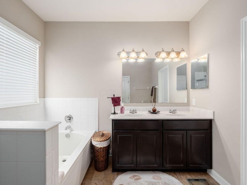 8674 Aconite Drive, Unit 460, Blacklick, OH 43004 Photo 21