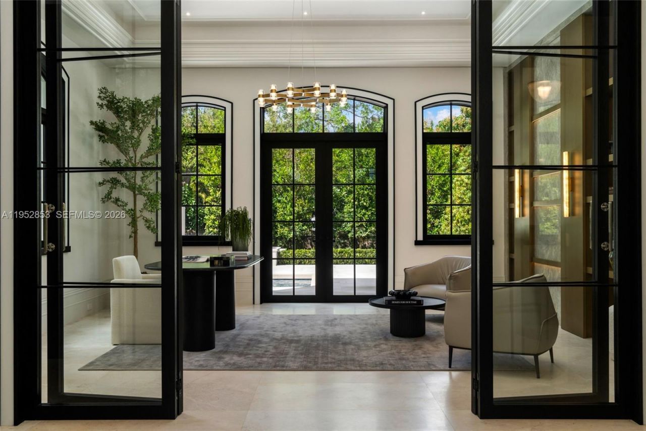 5901 SW 107th St, Pinecrest, FL 33156 Photo