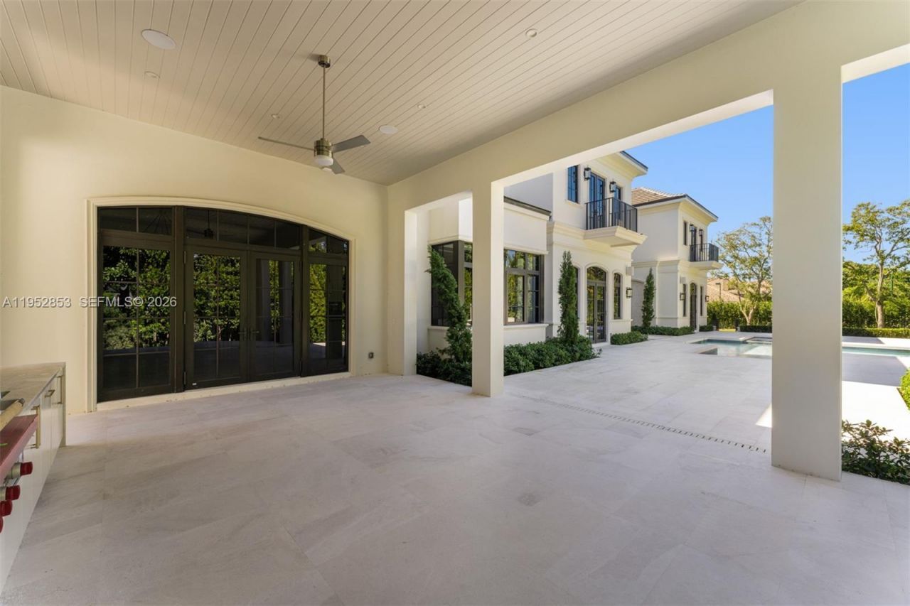 5901 SW 107th St, Pinecrest, FL 33156 Photo