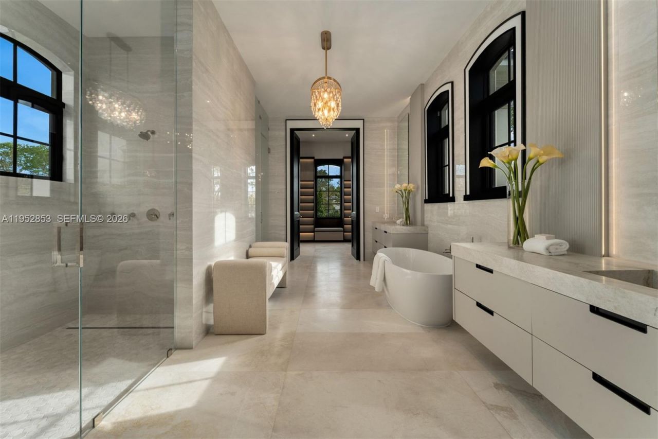 5901 SW 107th St, Pinecrest, FL 33156 Photo