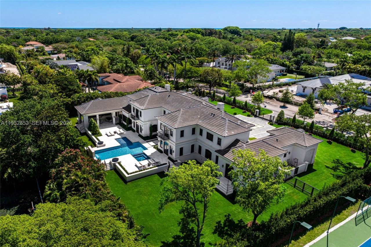 5901 SW 107th St, Pinecrest, FL 33156 Photo