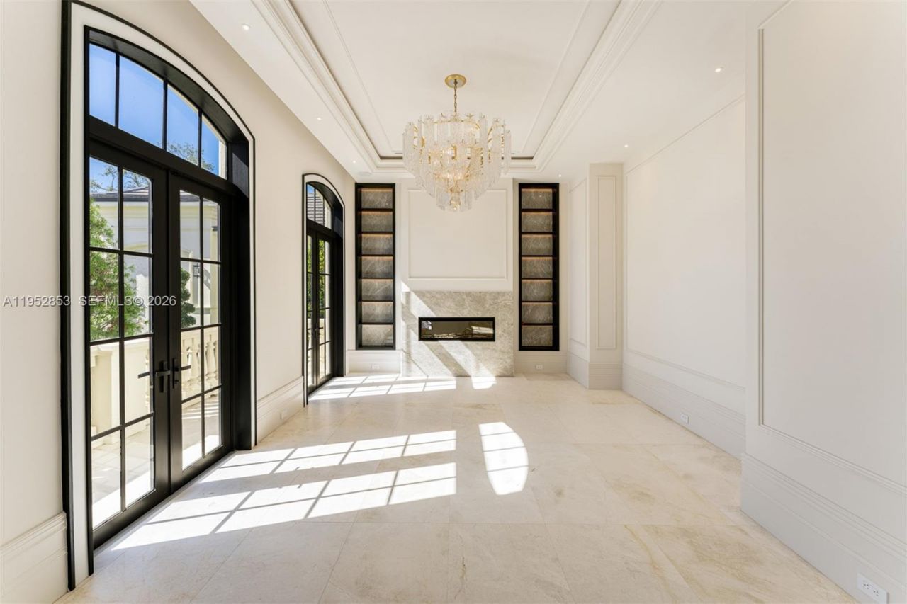 5901 SW 107th St, Pinecrest, FL 33156 Photo