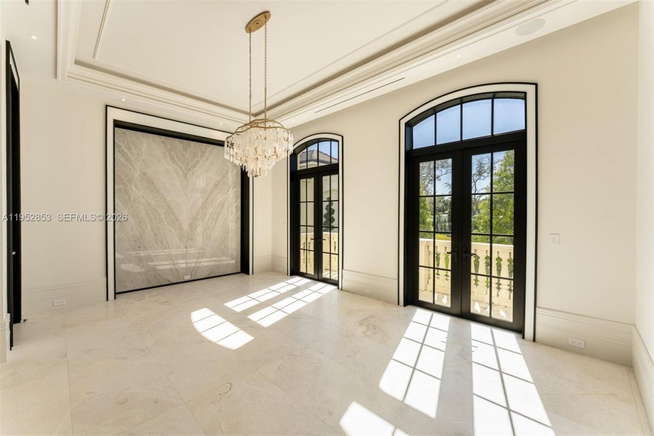 5901 SW 107th St, Pinecrest, FL 33156 Photo