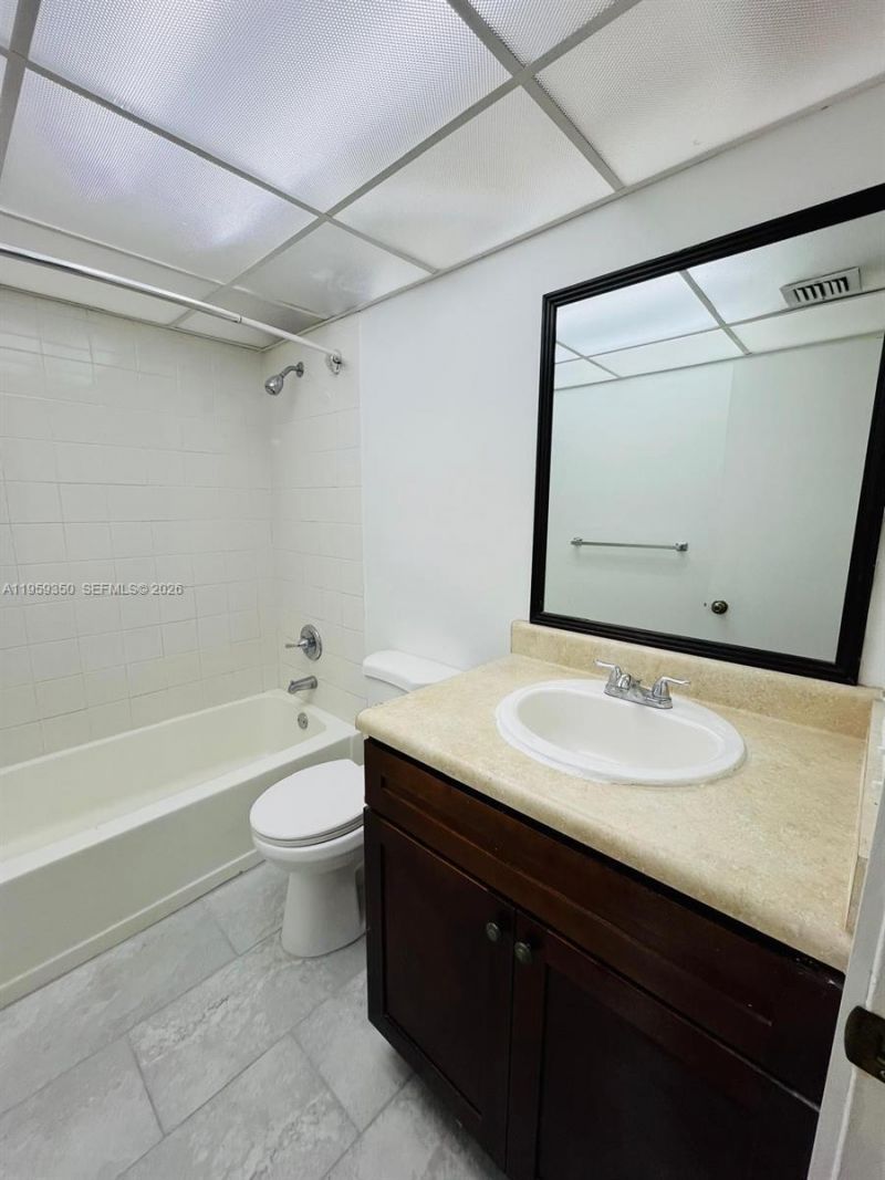 3001 NW 48th Ave, Unit 144, Lauderdale Lakes, FL 33313 Photo